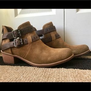 UGG Brand Women’s Patsy Ankle Boots